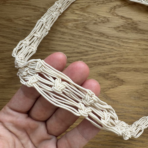 Belt summer adjustable with shells like new, white