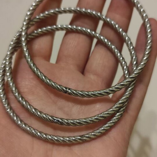 Silver stainless steel bracelets new, set of 3 pieces