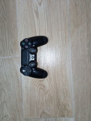 Μοχλός PS4 Sony σαν καινούργιο, μαύρος με δώρο μπλε θήκη