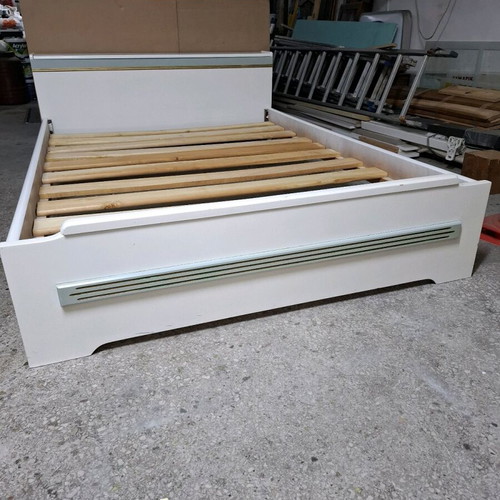 Double bed used with mattress 150x222 cm