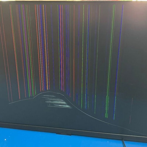 Samsung Odyssey G5 27" μεταχειρισμένη με πρόβλημα panel για ανταλλακτικά ή επισκευή