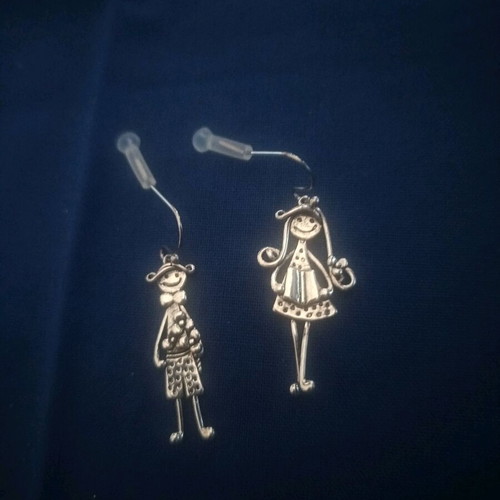 Peg dangling earrings new, silver large pair