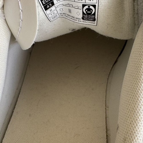 Veja V-12 Casual Shoes size 43 like new, white