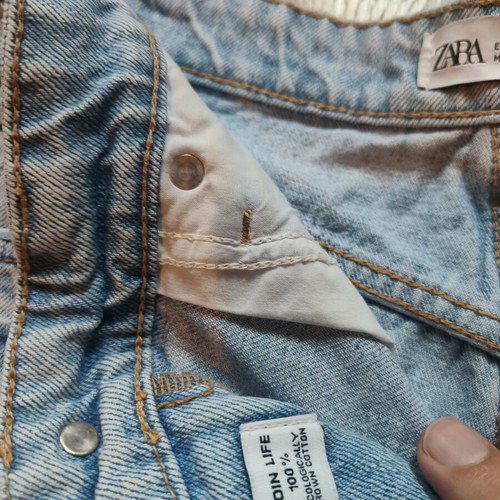 Zara shorts very good condition, size S, blue turquoise