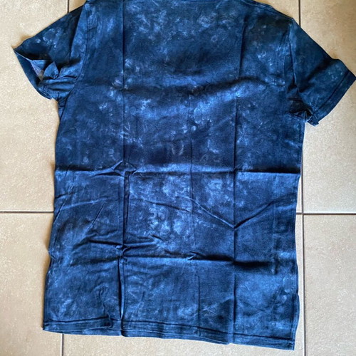 Hollister men's T-shirt small blue tie dye V-neck like new