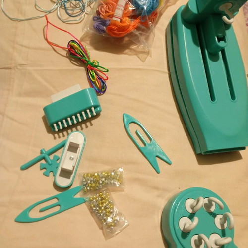 Construction toy like new without box and accessories
