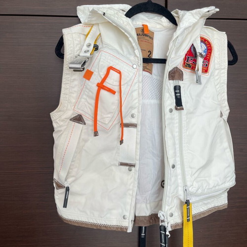 Parajumpers sleeveless vest like new, white and yellow