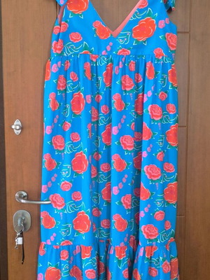 Karavan maxi dress like new with floral print, size M/L