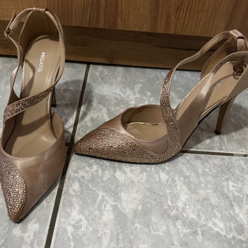 Migato pumps size 41 used, beige and pink