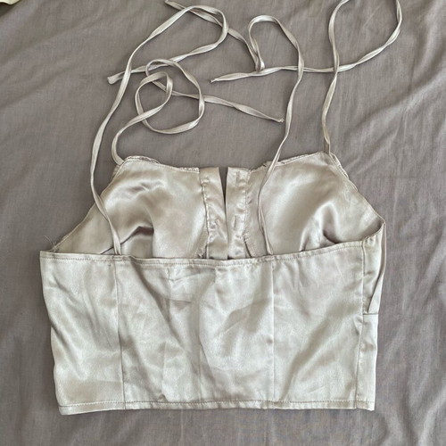 Missguided satin top like new, size S, grey silver