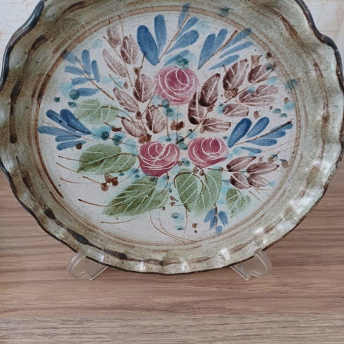 Ceramic decorative plate vintage in very good condition