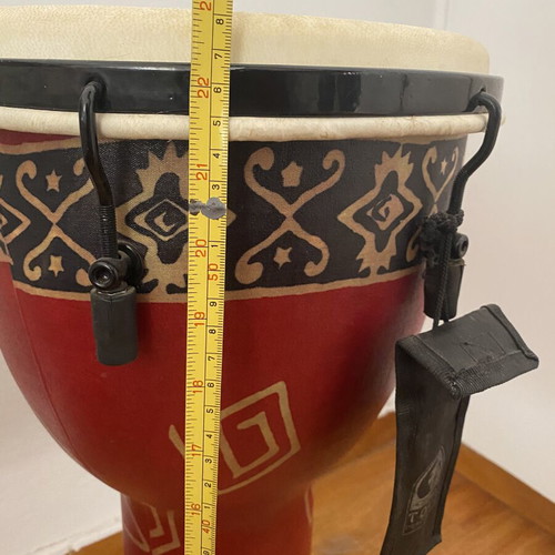 Toca Djembe 12” drum like new