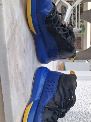 Μπασκετικά παπούτσια Under Armour Ua Gs Lockdown 4 3022123-400 μπλε νούμερο 39 σαν καινούρια