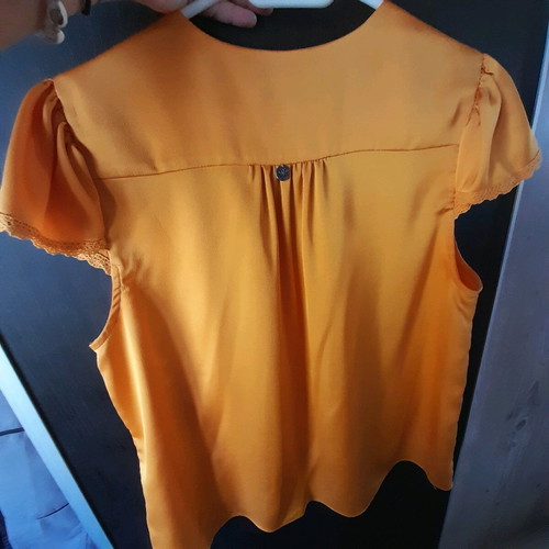 Kyara plus size blouse M yellow like new