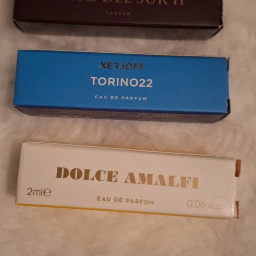 Perfume samples like new, authentic
