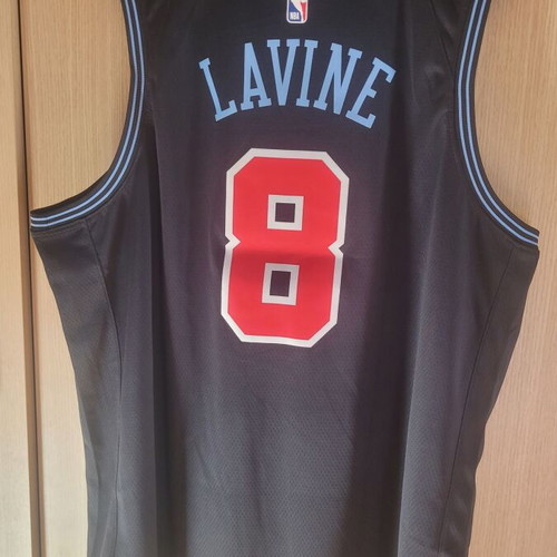 NBA Nike Swingman jersey new, authentic