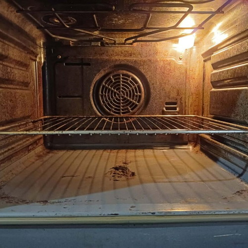 Pitsos kitchen and Davoline extractor hood like new