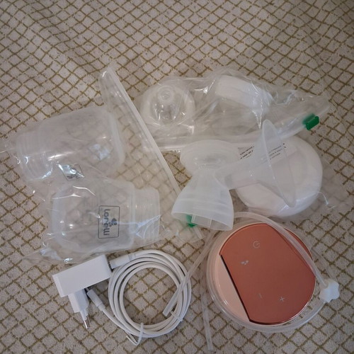 Lorelli breast pump like new