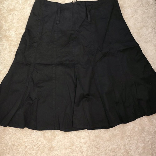 Women's skirt Medium black like new