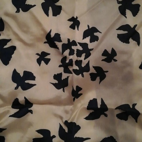 Scarf handkerchief like new, black and white 65x67