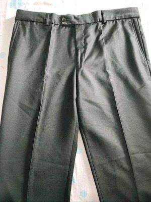 Suit pants black like new, size W46, polyester