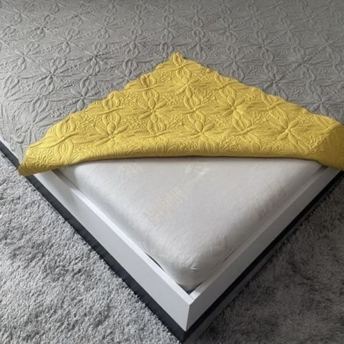 Reversible quilt like new, gray and yellow, microfiber, 200x210 cm