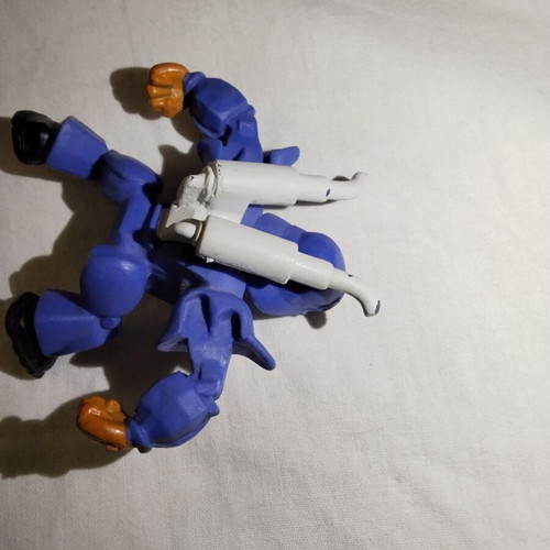 Trucktor figure Invizimals IMC Toys 2014