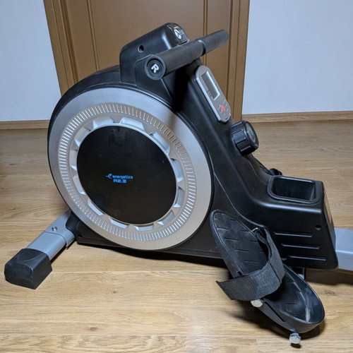 Energetics R2.3 Magnetic Home Rowing Machine like new, 16 resistance levels