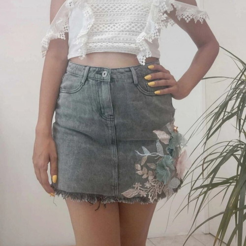 Denim embroidered skirt like new, gray, size 38
