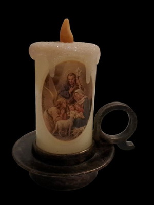 Christmas battery-operated decoration like new with RGB colors