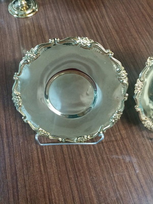 Bronze gilded plates set of 2