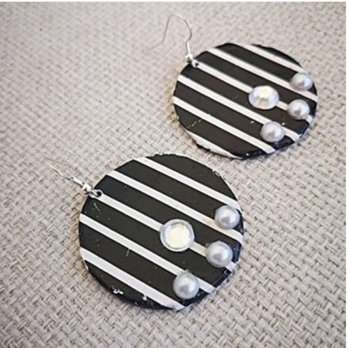 Earrings handmade black and white stripes with strass and pearls