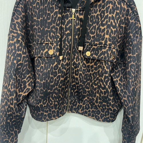 Lynne Bombee Style Short Jacket Medium Like New, Black and Beige
