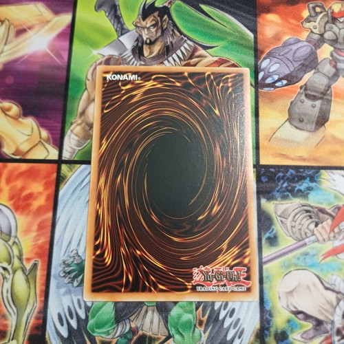 Cardcar D Yu-Gi-Oh! card used, good to excellent condition