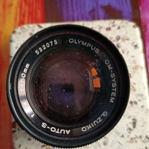 Olympus OM-2S analog camera kit with lenses and Gold Line accessories