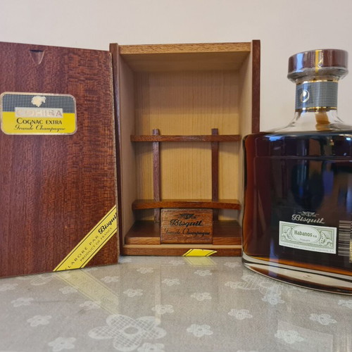 Bisquit Cohiba Cognac Grande Champagne new in wooden box