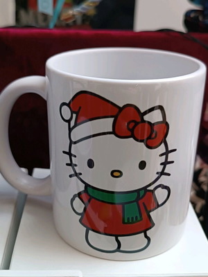 Ceramic white mug 325ml Hello Kitty new, Christmas design