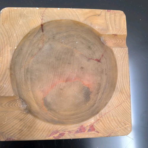 Marble ashtrays used, set of two with different colors