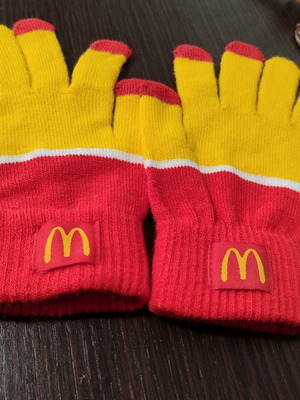 McDonald's winter gloves like new, collectible red