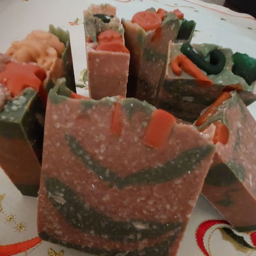 Handmade Christmas soap with natural oils and propolis