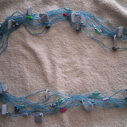 Long necklace like new