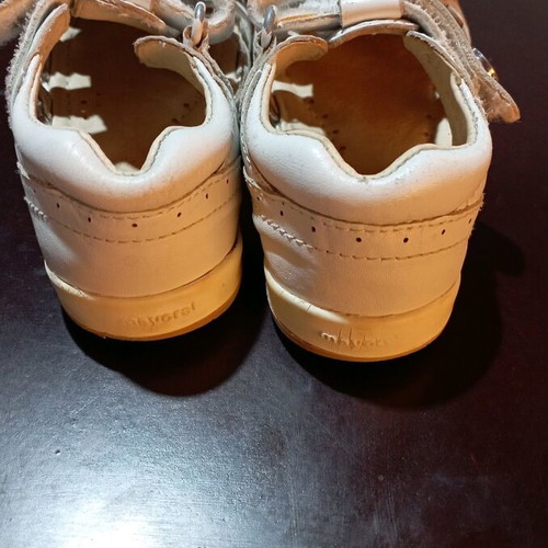 Children's shoes used, 2 pairs size 21 Mayoral and Geox