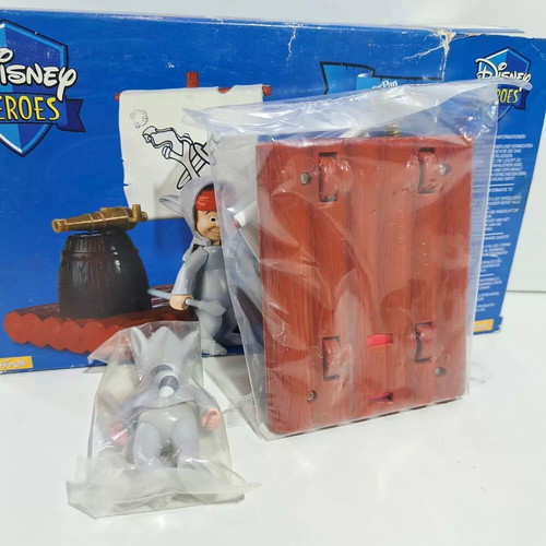 Peter Pan Disney Heroes figure like new