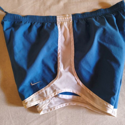 Nike Tempo Dri-FIT γυναικείο αθλητικό σορτς μέγεθος S σαν καινούργιο μπλε άσπρο