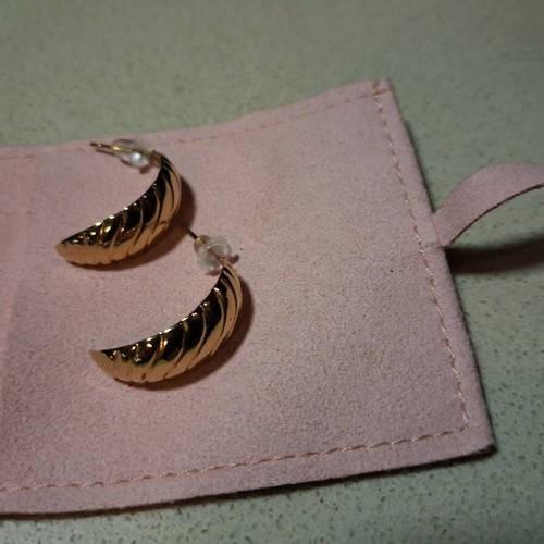 Vintage croissant-shaped hoop earrings used, gold tone stainless steel
