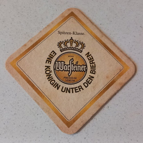 Coaster EINE KONIGIN UNTER DEN BIEREN used