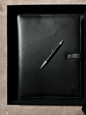 Filofax Finsbury A4 δερμάτινος οργανωτής καινούργιος με δώρο στυλό Parker