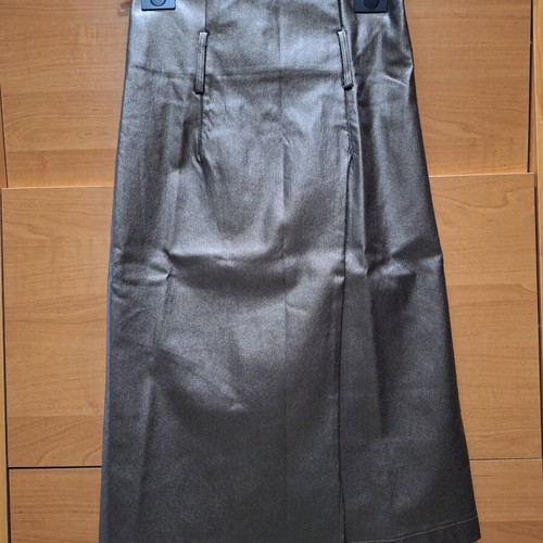 Paranoia midi skirt new metallic high-waisted with slit size S