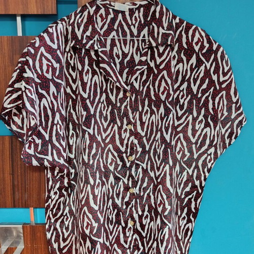 Vintage animal print oversized shirt like new, size XL