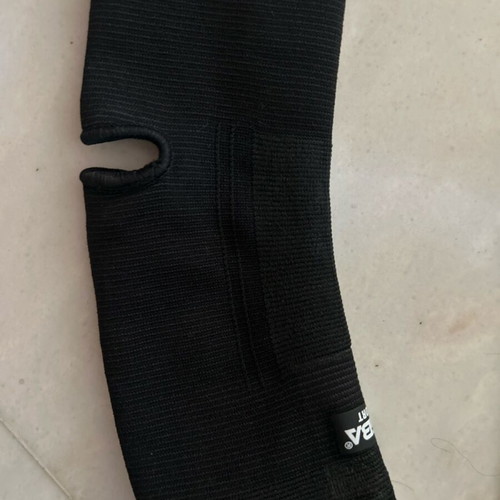 Elastic ankle compression sleeves like new